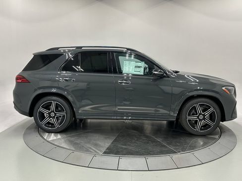 New 2026 Mercedes-Benz GLE 450 GLE 450 image 8