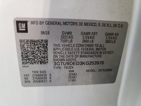 Used 2019 GMC Sierra 1500 SLT w/ SLT Premium Package AWD/4WD image 17