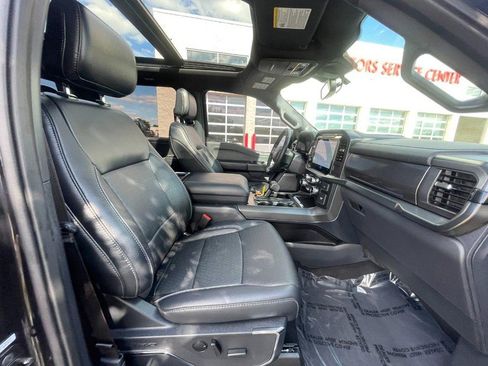 Used 2024 Ford F150 Lariat AWD/4WD image 11