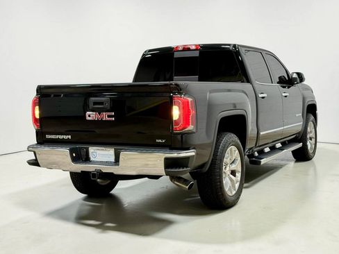 Used 2018 GMC Sierra 1500 SLT AWD/4WD image 18
