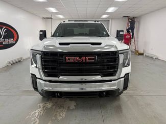New 2025 GMC Sierra 3500 Pro w/ Convenience Package video 2