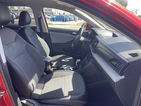 Used 2022 Volkswagen Taos SE FWD image 27