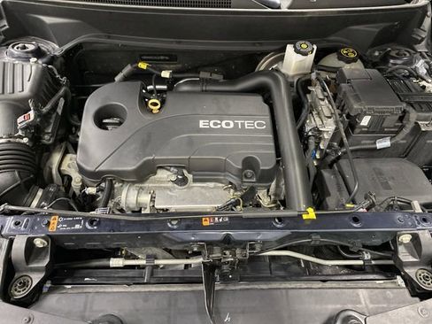 Used 2020 Chevrolet Equinox LT image 35