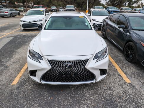 Used 2018 Lexus LS 500 w/ Interior Upgrade Package image 5