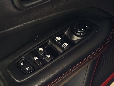 Used 2020 Jeep Compass Trailhawk AWD/4WD image 27