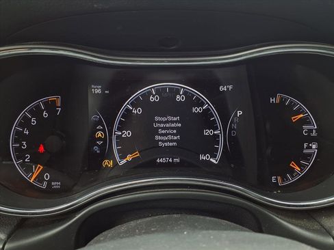 Used 2021 Jeep Grand Cherokee Laredo X image 17