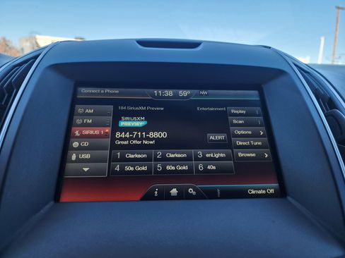 Used 2015 Ford Edge Titanium w/ Equipment Group 301A image 23