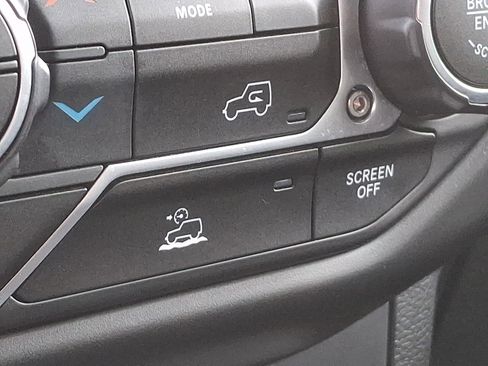 Used 2021 Jeep Wrangler Unlimited Sport image 26