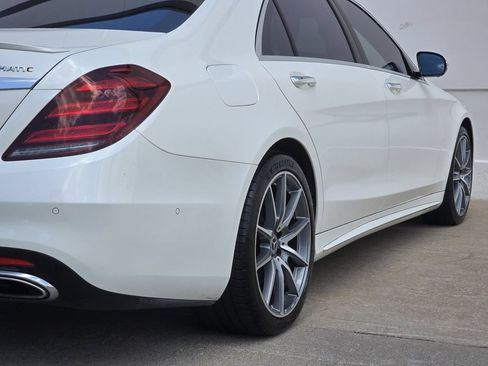 Used 2019 Mercedes-Benz S 560 4MATIC Sedan image 36