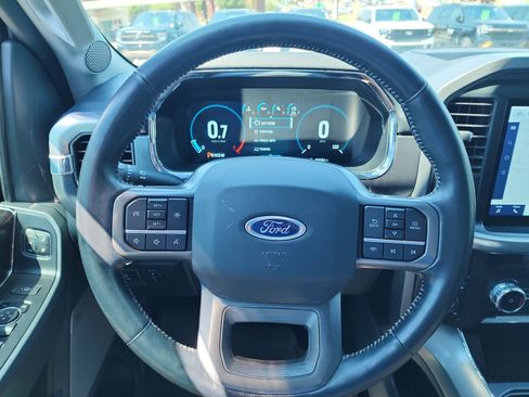 Used 2022 Ford F150 Lariat image 21