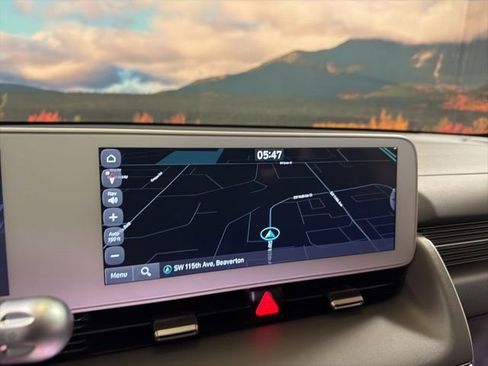 Used 2024 Hyundai Ioniq 5 SEL image 33