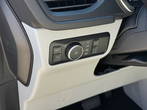 Used 2023 Ford Escape Platinum w/ Premium Technology Package image 10