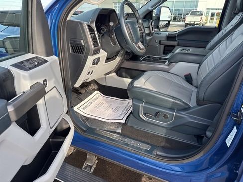 Used 2022 Ford F250 Limited w/ FX4 Off-Road Package image 11