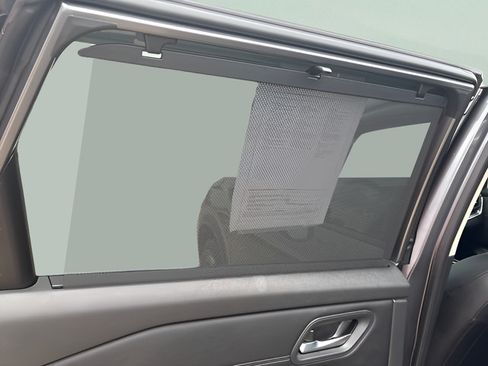 Certified 2026 Nissan Rogue SV w/ SV Premium Package FWD image 45