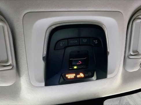 Certified 2025 Toyota Corolla LE FWD image 34