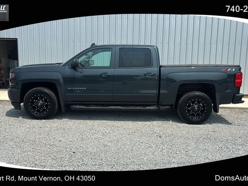 Used 2018 Chevrolet Silverado 1500 LT w/ All Star Edition AWD/4WD image 1