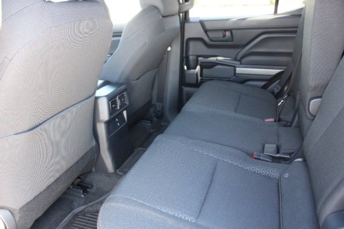 New 2026 Toyota 4Runner SR5 AWD/4WD image 17