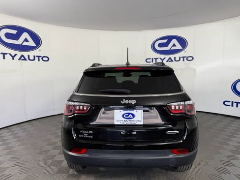 Used 2022 Jeep Compass Latitude image 7