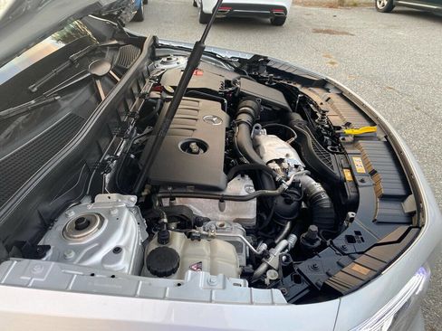 Used 2020 Mercedes-Benz GLB 250 4MATIC image 39