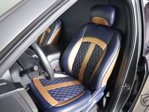 Used 2018 Ford F150 XLT w/ Equipment Group 302A Luxury image 16