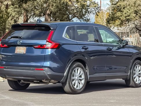 Used 2024 Honda CR-V EX-L image 4