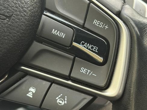 Used 2018 Honda Accord Sport image 16