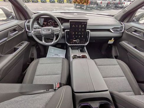 New 2026 GMC Acadia Elevation image 32