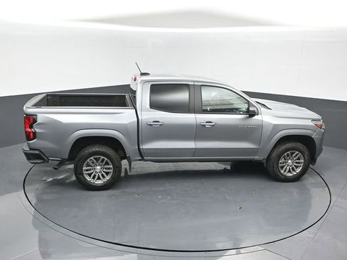Used 2023 Chevrolet Colorado LT image 16