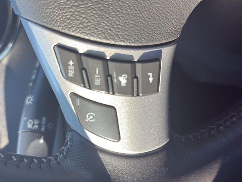 Used 2009 Saturn Sky RWD image 39
