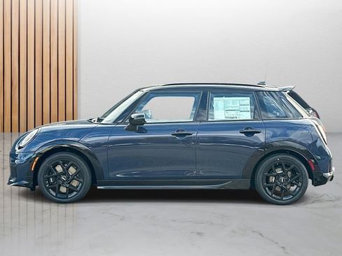 New 2026 MINI Cooper S image 5