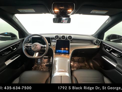 Certified 2026 Mercedes-Benz GLC 300 4MATIC image 9