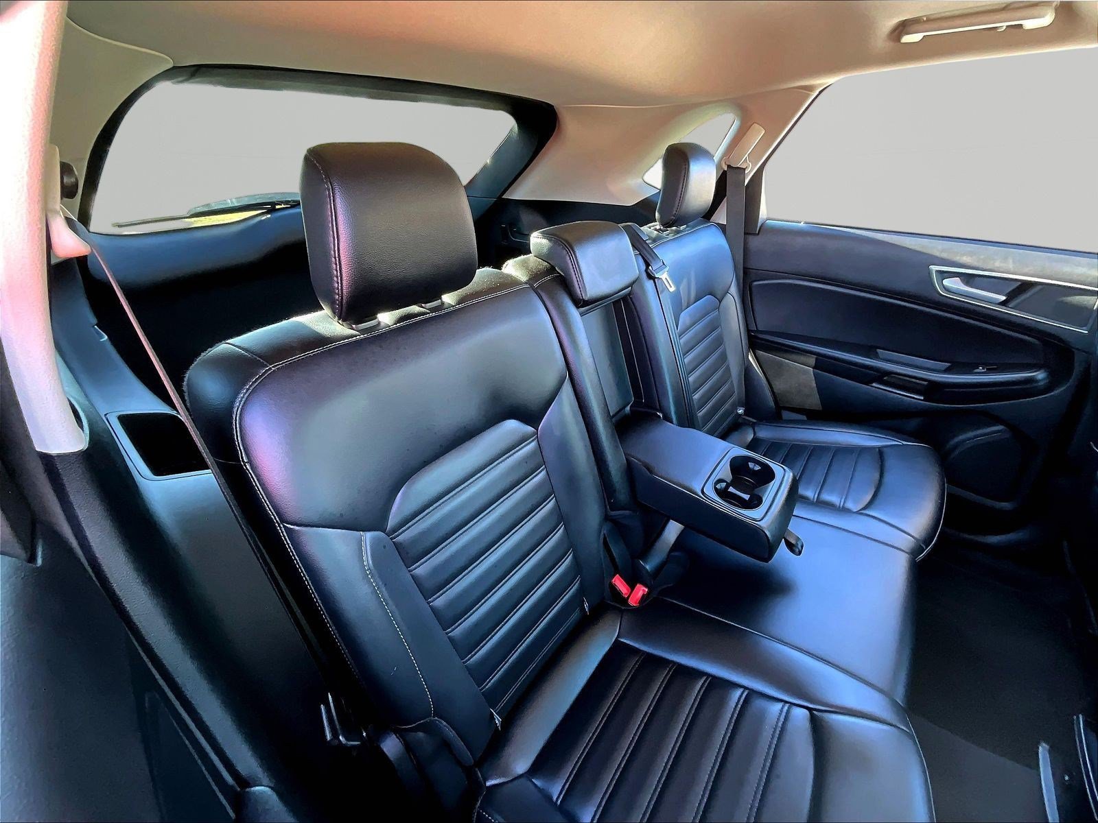 Used 2024 Ford Edge SEL AWD/4WD image 25