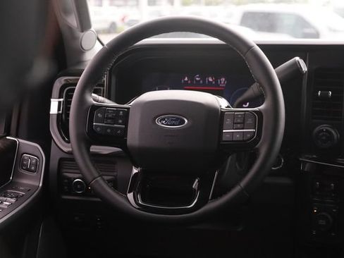 New 2026 Ford F250 Lariat w/ Black Appearance Package AWD/4WD image 30