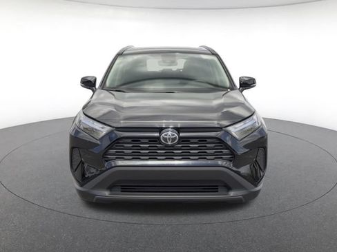 Used 2024 Toyota RAV4 XLE w/ Convenience Package FWD image 9
