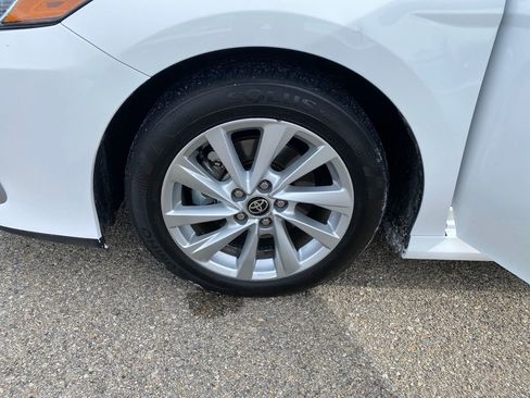 Used 2024 Toyota Camry LE image 24