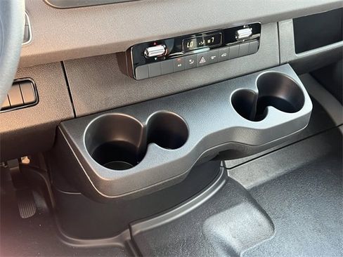 New 2024 Mercedes-Benz Sprinter 144 Cargo image 25