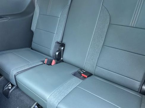 New 2026 GMC Acadia AT4 w/ Luxury Package AWD/4WD image 17