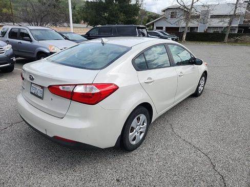 Used 2014 Kia Forte LX image 4