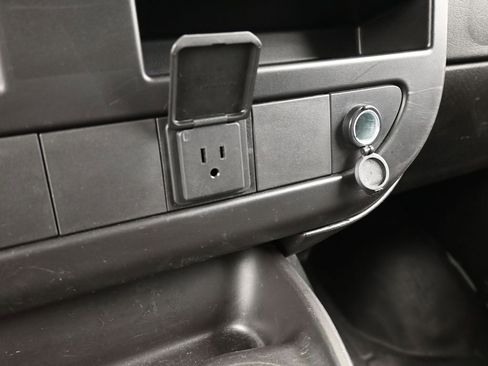 Used 2024 Chevrolet Express 2500 w/ Driver Convenience Package image 22