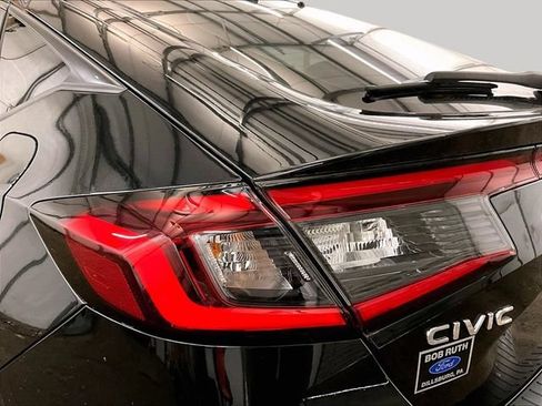Used 2024 Honda Civic Sport image 28