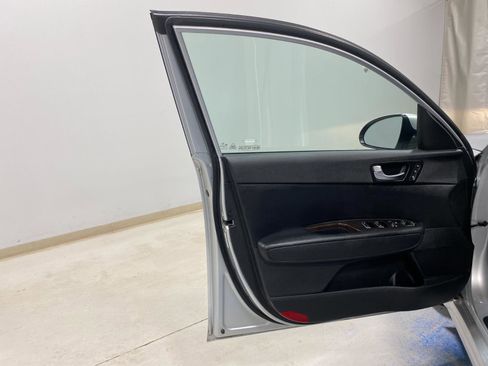 Used 2016 Kia Optima EX image 19
