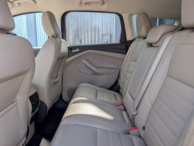 Used 2018 Ford Escape Titanium AWD/4WD image 15