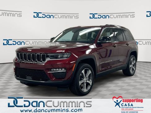 New 2025 Jeep Grand Cherokee Limited w/ Luxury Tech Group II image 1