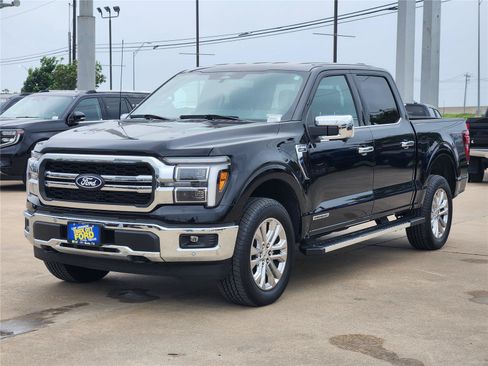 Used 2025 Ford F150 Lariat w/ Equipment Group 502A High AWD/4WD image 2