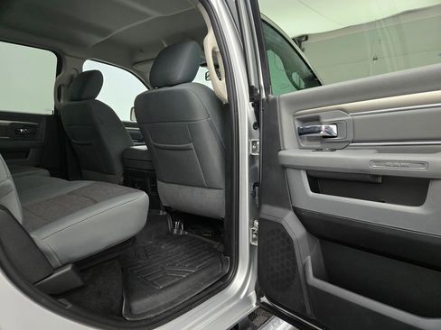 Used 2017 RAM 1500 Big Horn image 28