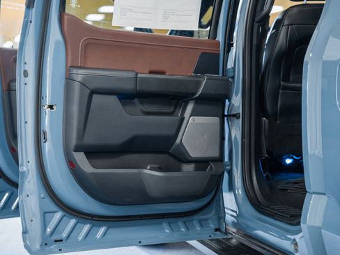 Certified 2023 Ford F150 Lariat w/ Equipment Group 502A High image 47