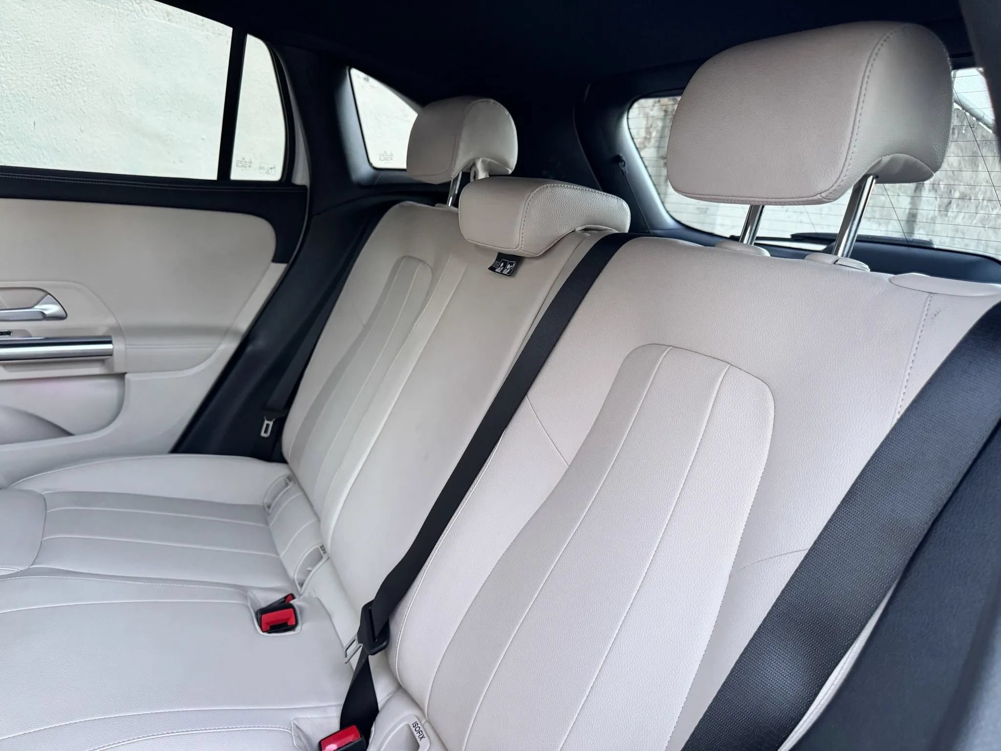 Used 2022 Mercedes-Benz GLA 250 image 26