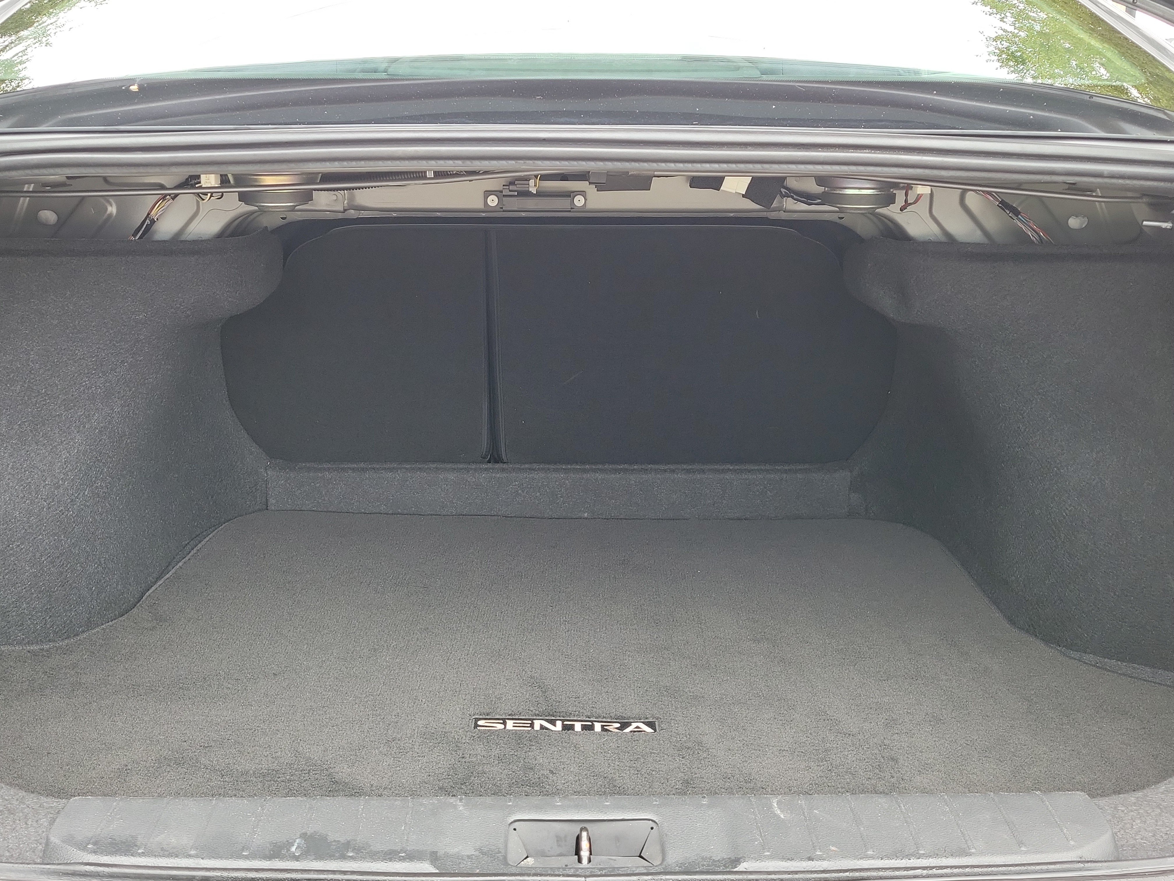 Certified 2025 Nissan Sentra SV FWD image 11