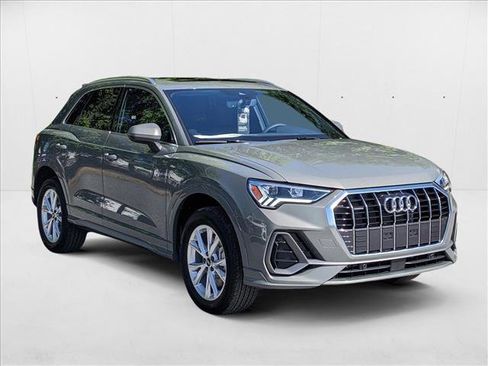 New 2025 Audi Q3 2.0T Premium image 6