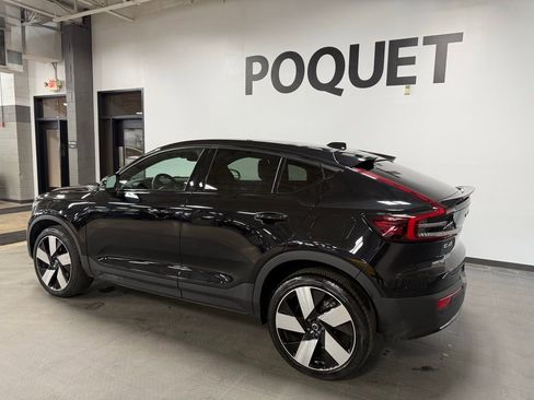 Used 2023 Volvo C40 P8 Recharge Ultimate image 6